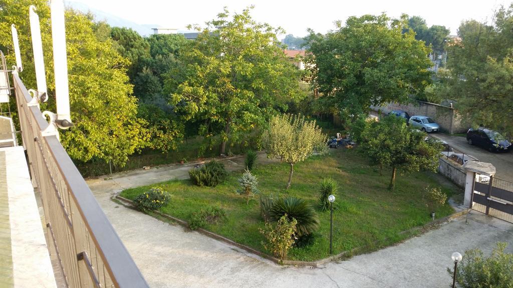 Lian Room B&B Казерта Экстерьер фото