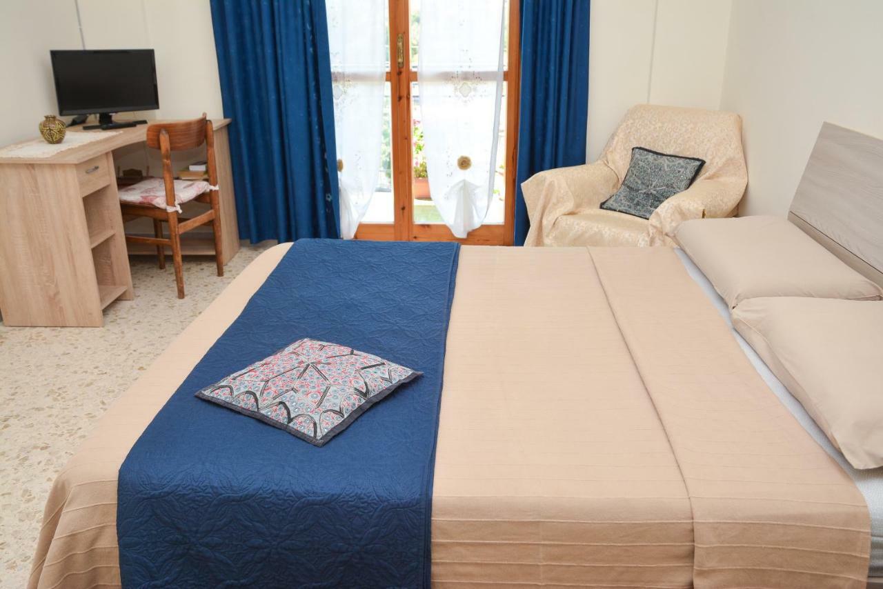 Lian Room B&B Казерта Экстерьер фото