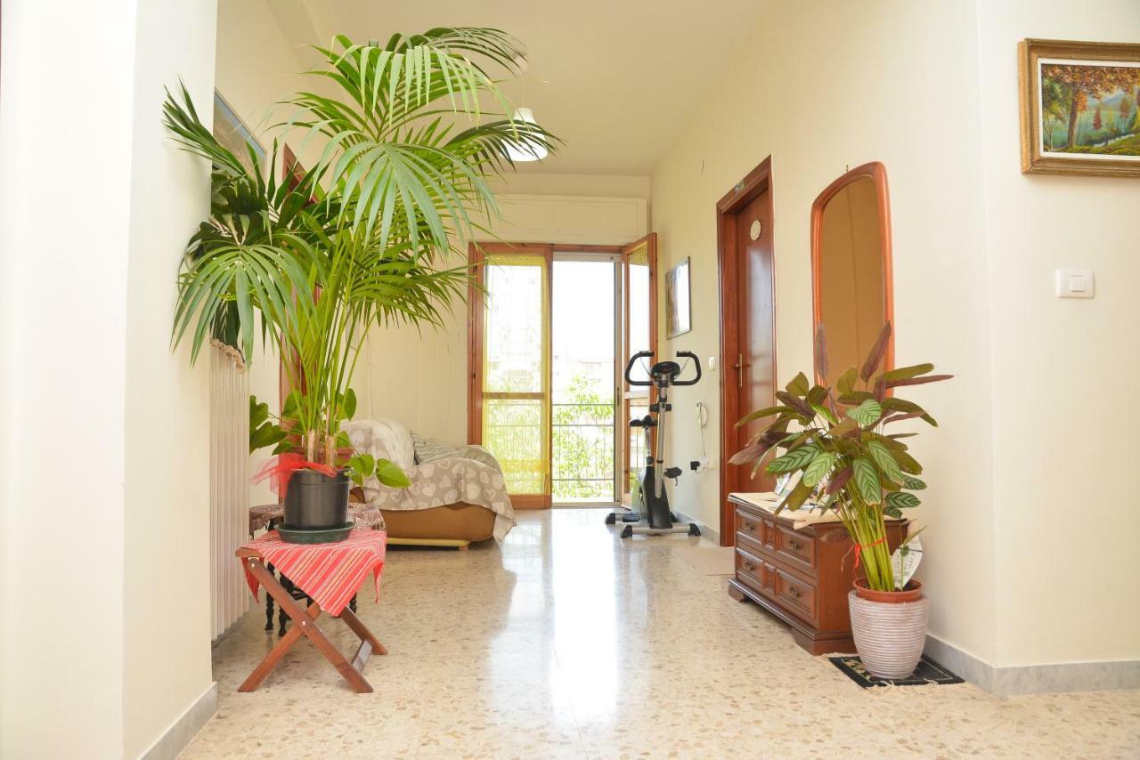 Lian Room B&B Казерта Экстерьер фото